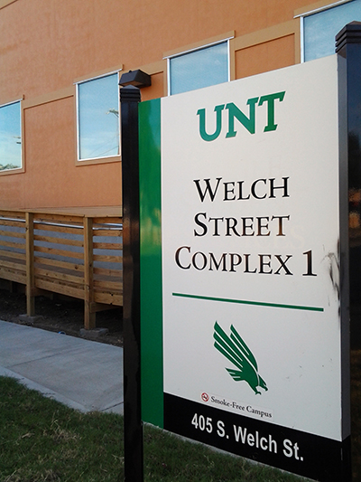 welch street complex 1 sign